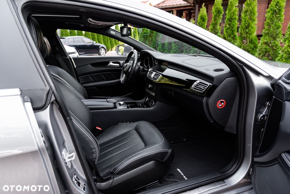 Mercedes-Benz CLS 350 CDI 4Matic 7G-TRONIC - 23