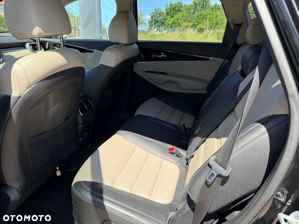 Kia Sorento 2.0 CRDI L - 16