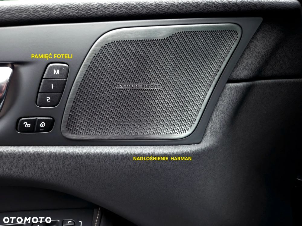 Volvo XC 60 D5 AWD R-Design - 6