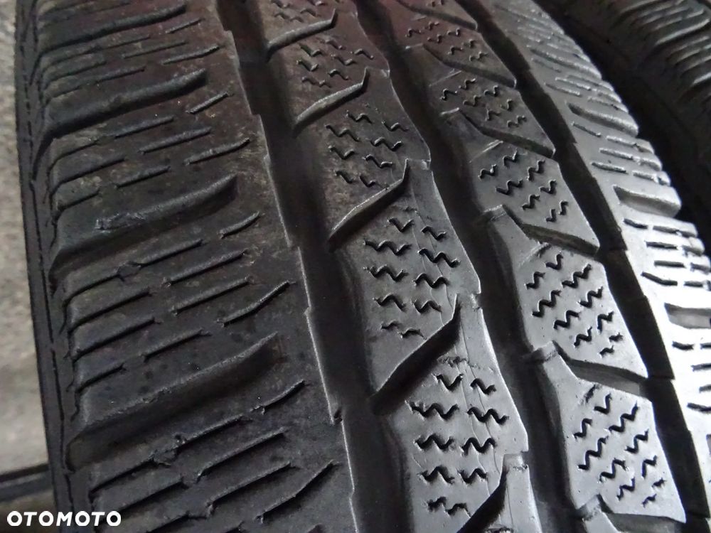 215/65/R16C 106/104T Continental Van Contact Winter - 3