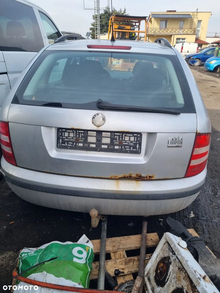 Skoda Fabia 1 lift kombi 1.4 tdi BNV skrzynia JCZ lakier 9156 na części - 8