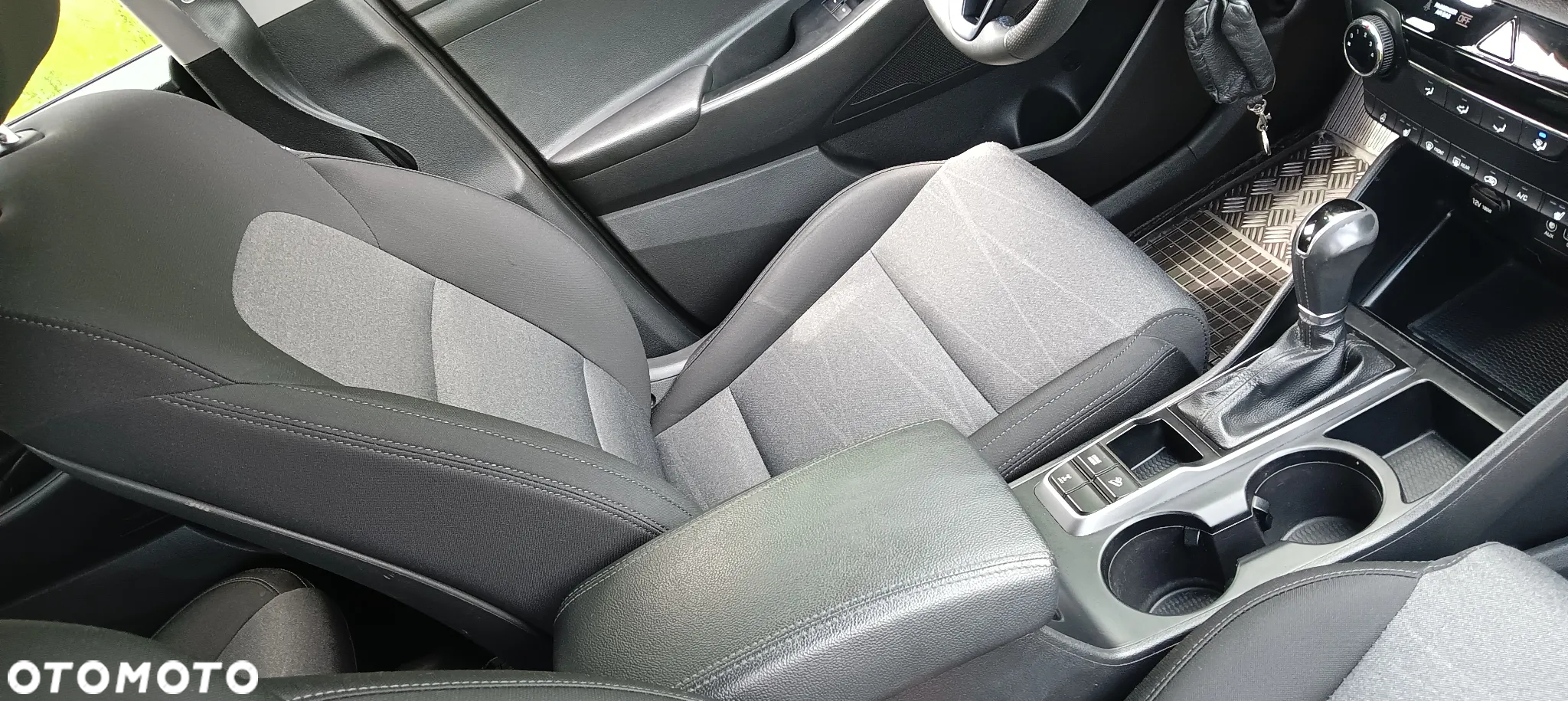 Hyundai Tucson - 16