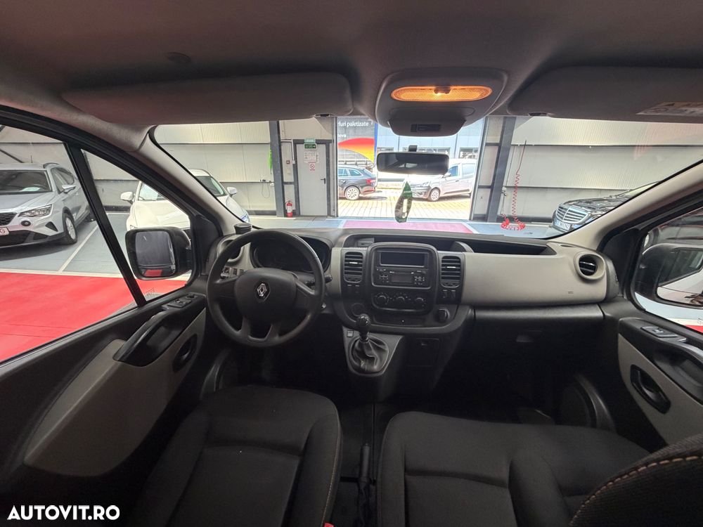 Renault Trafic Combi L2H1 7+1 Expression - 13