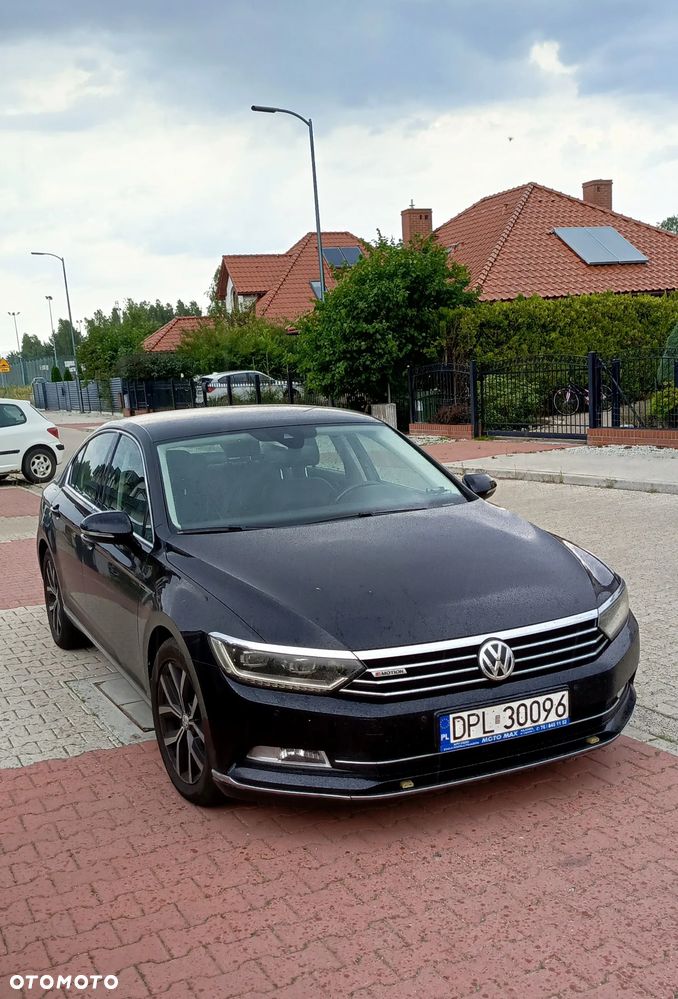 Volkswagen Passat 2.0 TDI Bi-Turbo BMT 4Mot Highline DSG - 1
