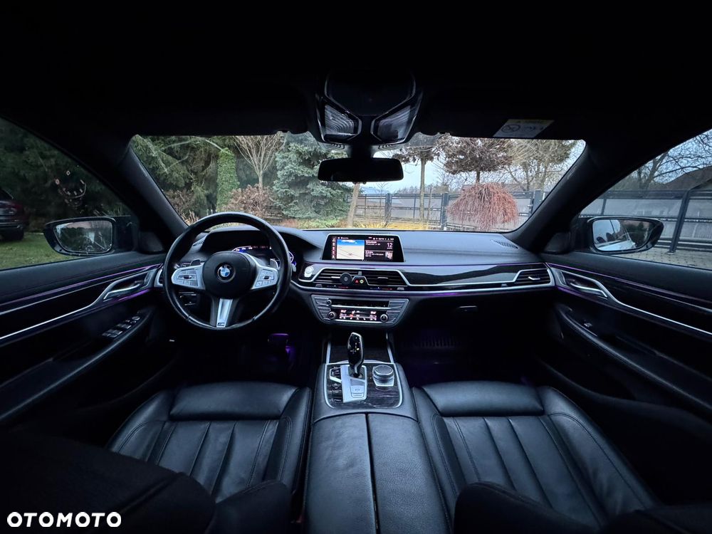 BMW Seria 7 730d xDrive sport - 8