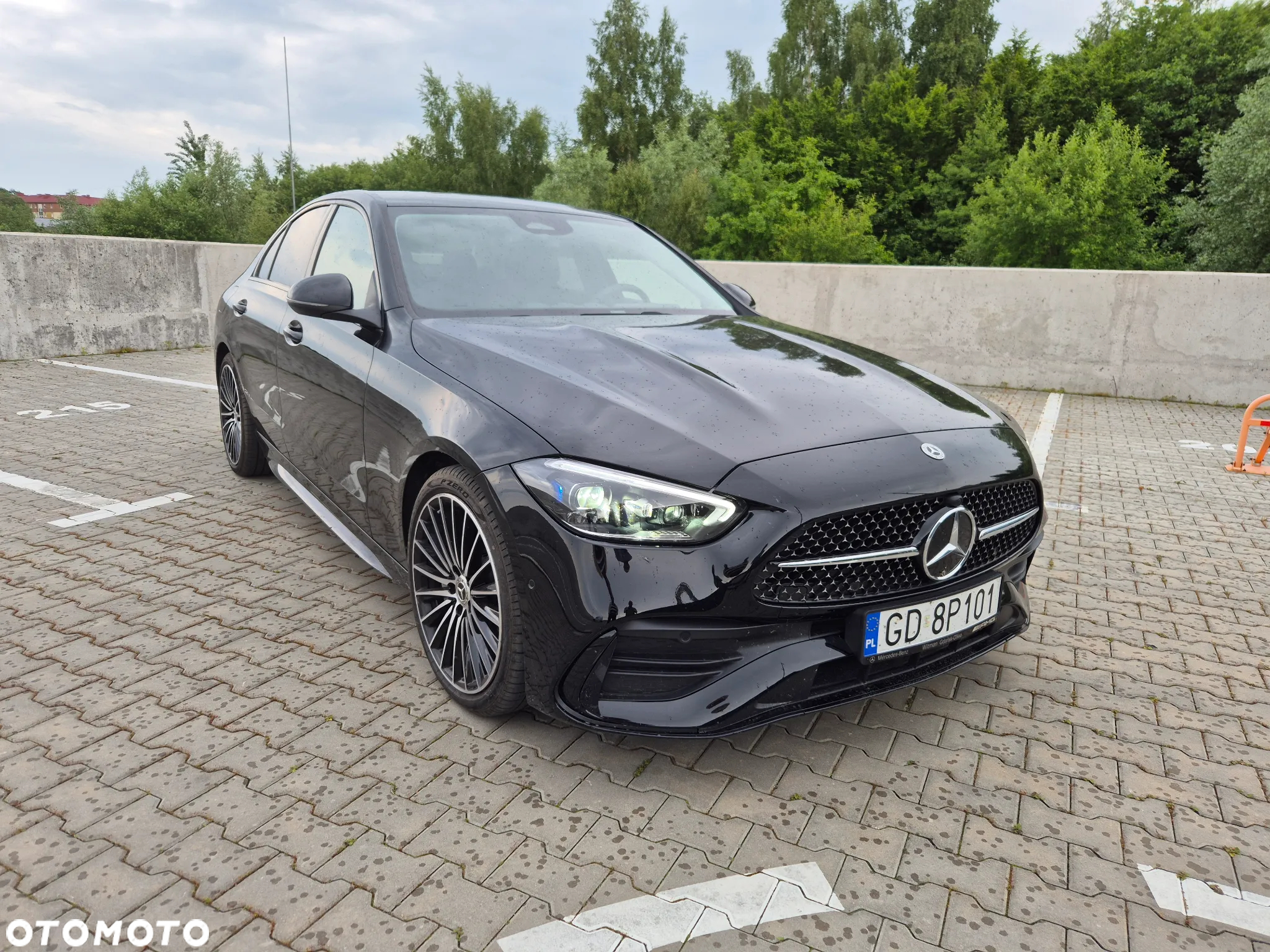 Mercedes-Benz Klasa C 180 mHEV AMG - 12