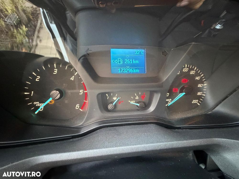 Ford Transit - 5