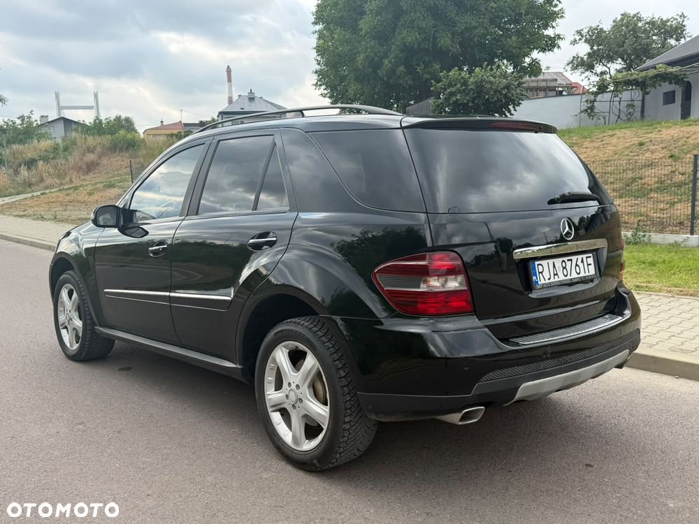 Mercedes-Benz ML 320 CDI 4Matic 7G-TRONIC - 16