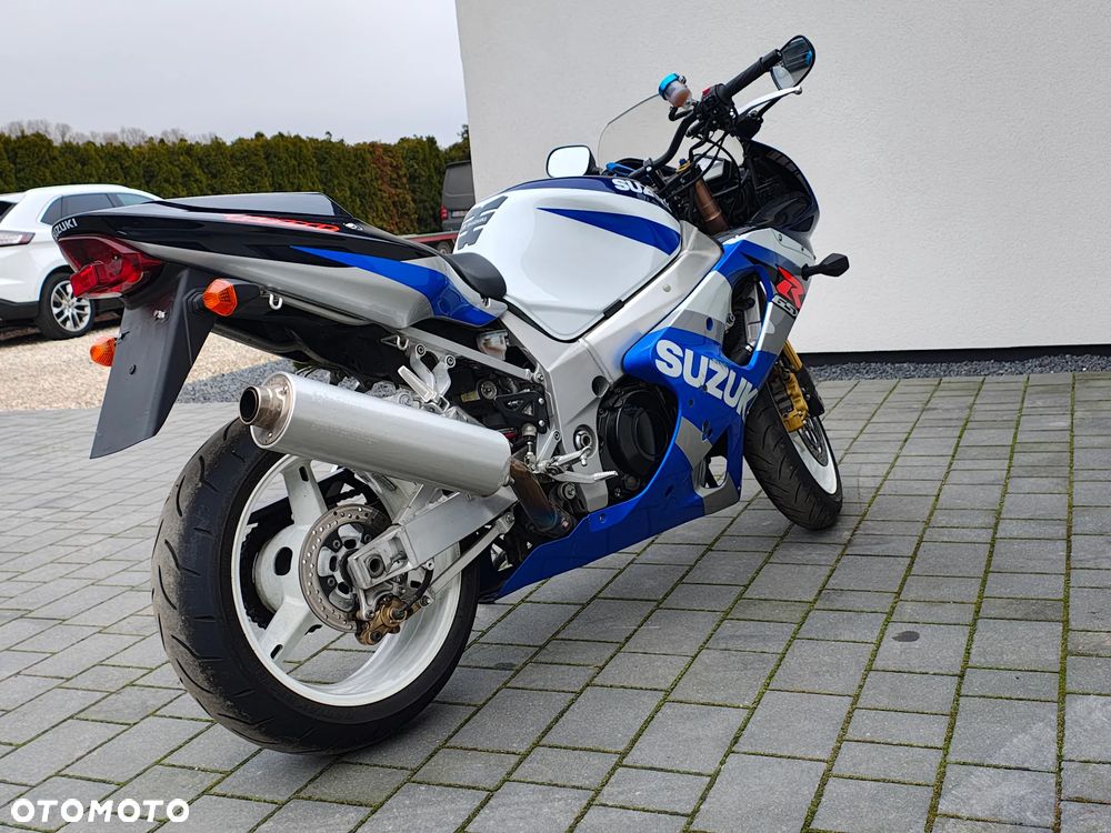 Suzuki GSX 1000 - 17
