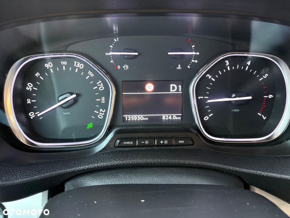 Opel Vivaro Extra Long 3,1t (bryg.) - 14