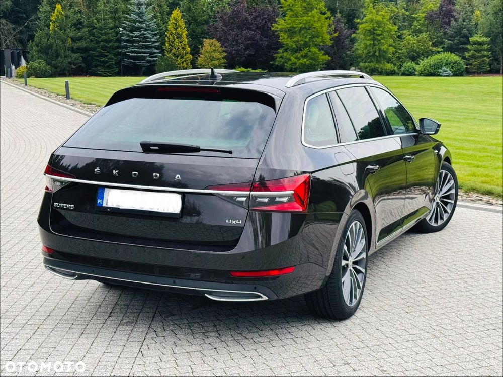 Skoda Superb 2.0 TDI SCR 4x4 L&K DSG - 10