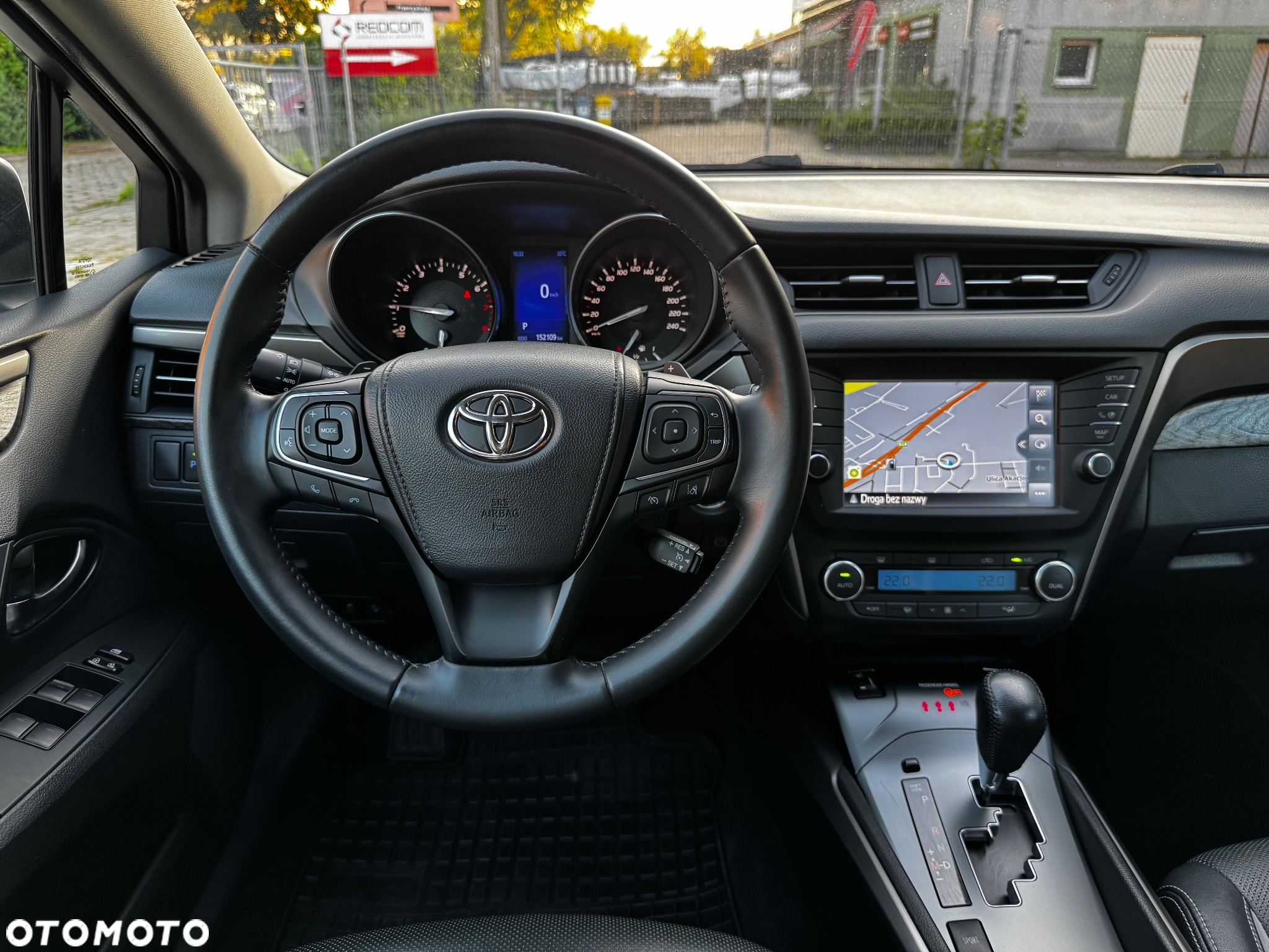 Toyota Avensis 1.8 Prestige MS - 13