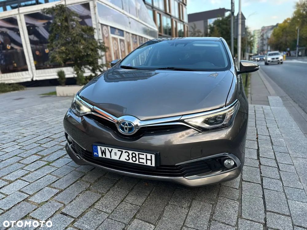 Toyota Auris Hybrid 135 Active - 9