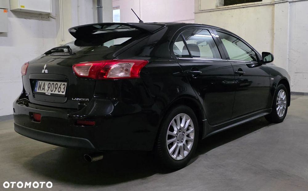Mitsubishi Lancer 1.8 Intense CVT - 3