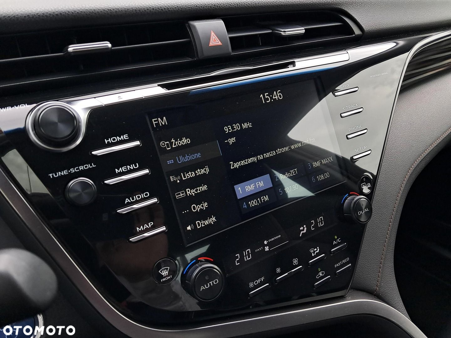 Toyota Camry - 20