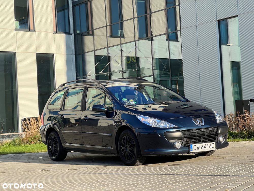 Peugeot 307 HDi 110 Premium - 9