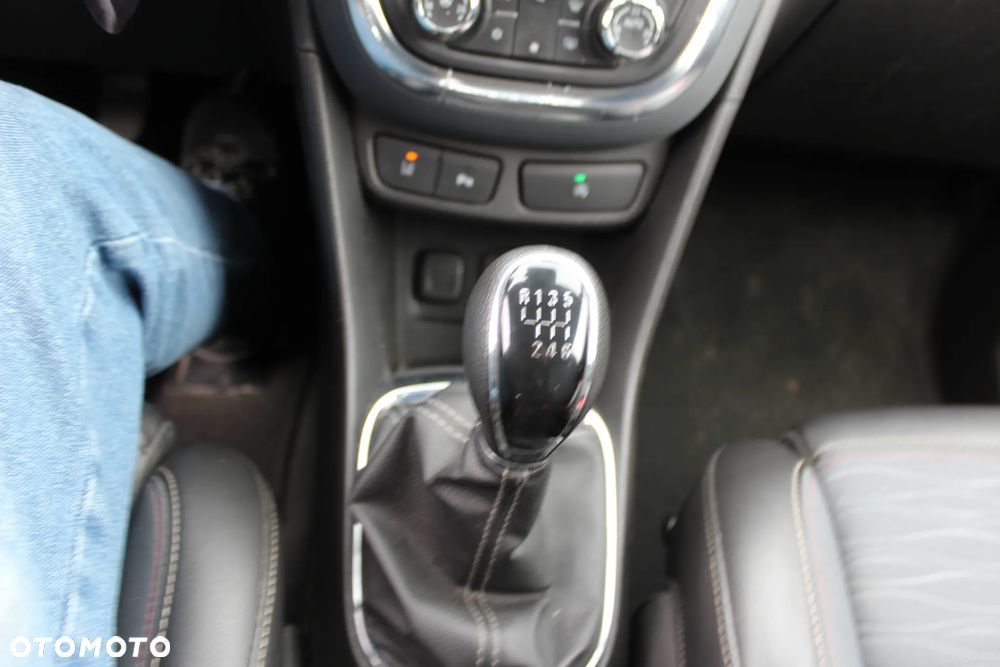 Opel Mokka 1.4 T Cosmo S&S - 18