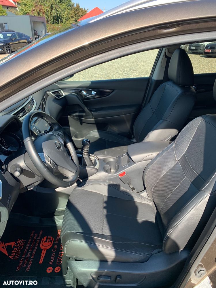 Nissan Qashqai 1.6 DCI TEKNA - 10