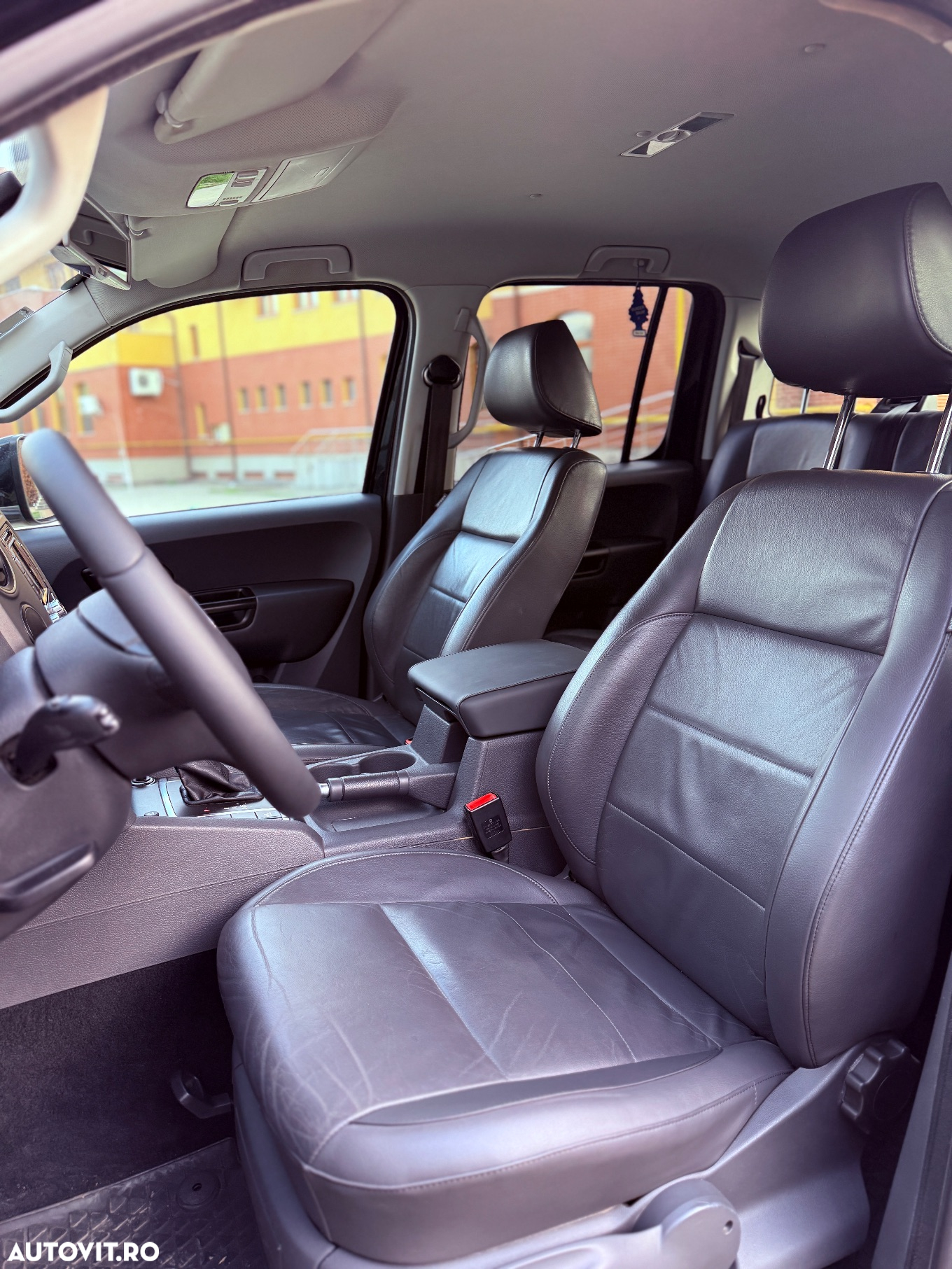 Volkswagen Amarok - 7