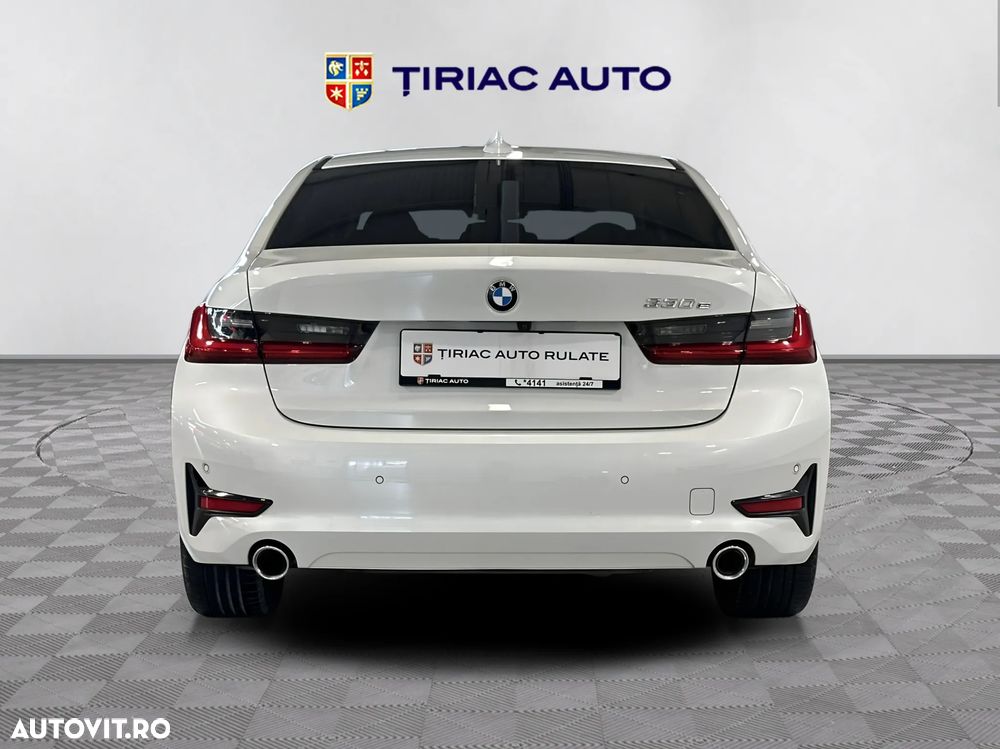 BMW Seria 3 330e Aut. - 4