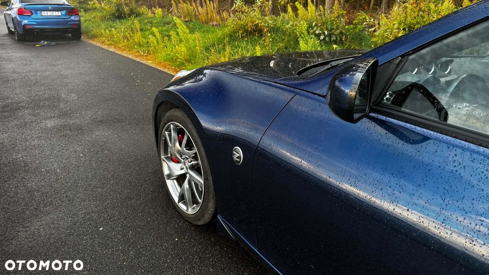 Nissan 370 Z - 3
