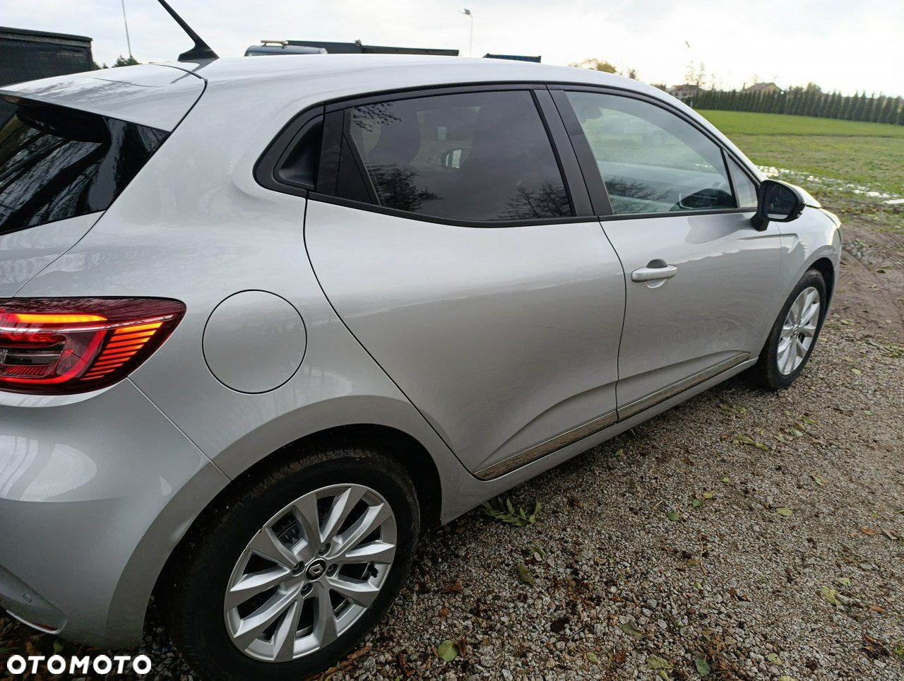 Renault Clio - 8