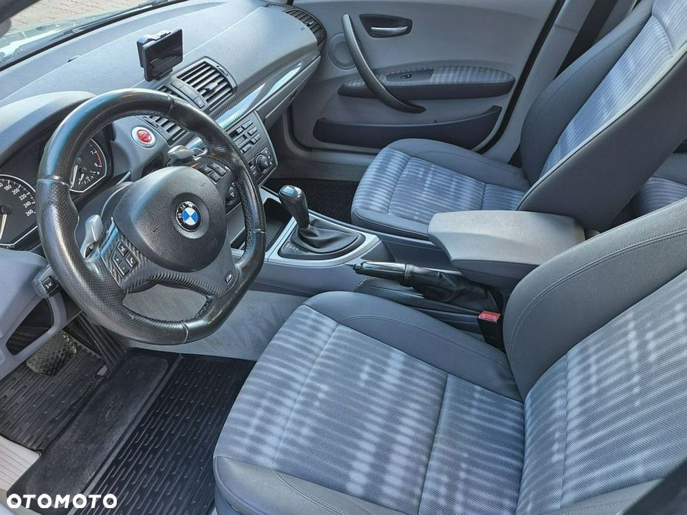 BMW Seria 1 130i - 19