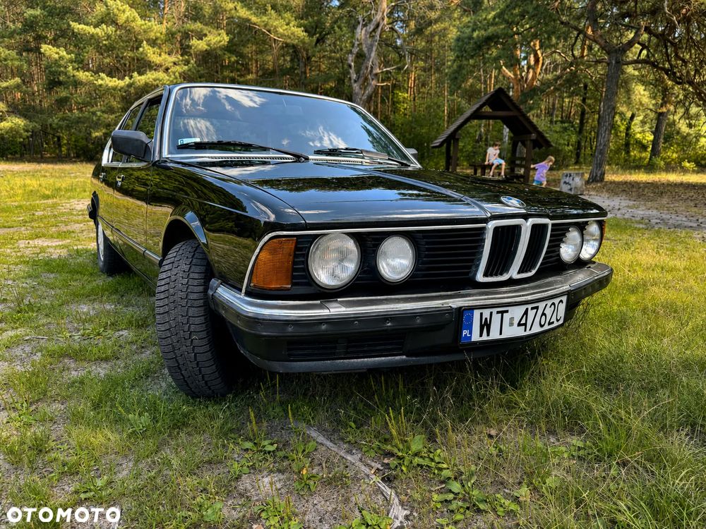 BMW Seria 7 - 8