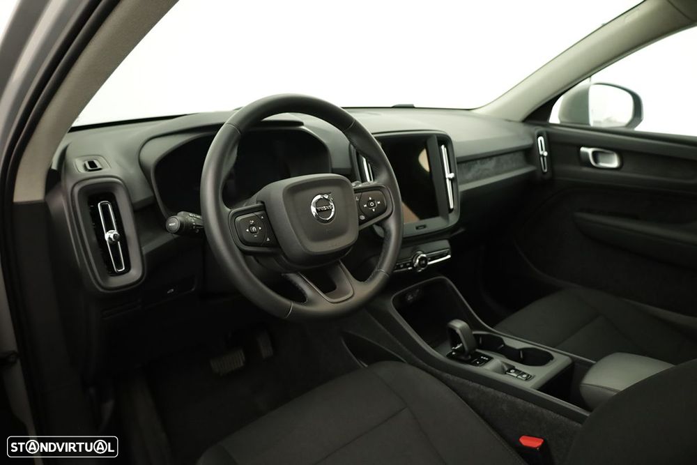 Volvo XC 40 2.0 B3 Essential - 7