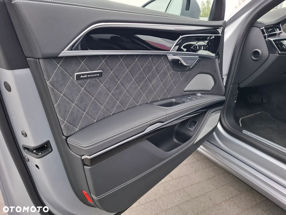 Audi A8 L 60 TFSI quattro tiptronic - 22