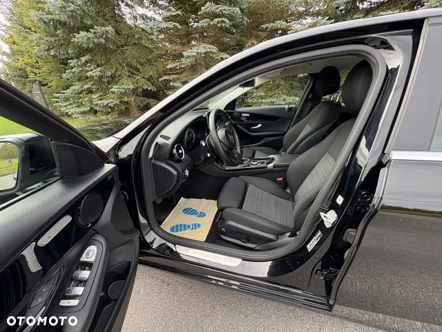 Mercedes-Benz Klasa C 180 (BlueEFFICIENCY) - 6
