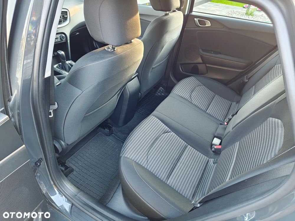 Kia Ceed 1.5 T-GDI M - 16