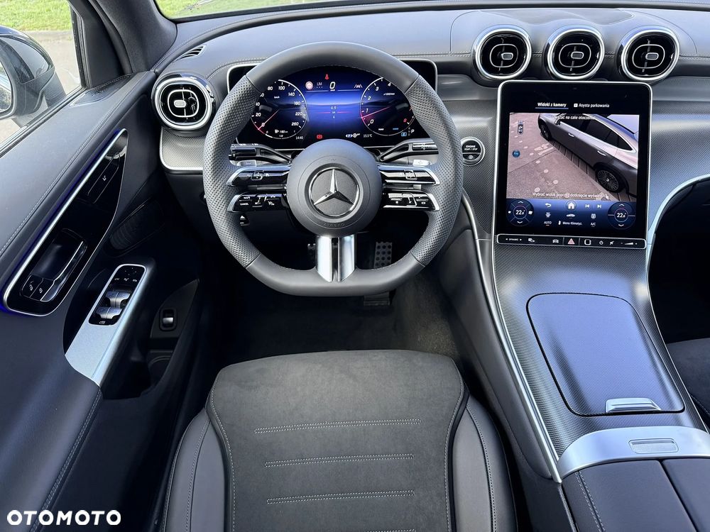 Mercedes-Benz GLC - 13