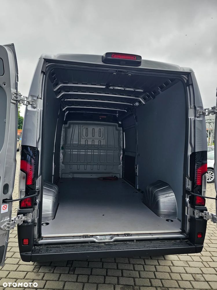 Toyota Proace MAX - 21
