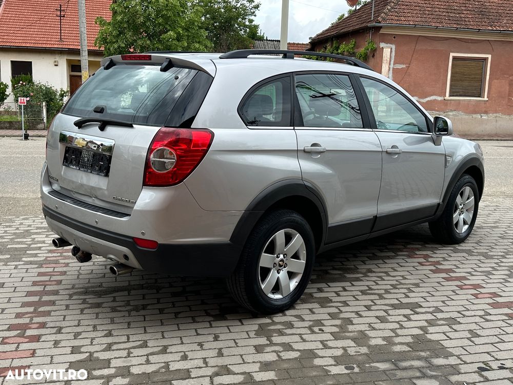 Chevrolet Captiva 2.0 4WD 7 Sitzer LT - 10
