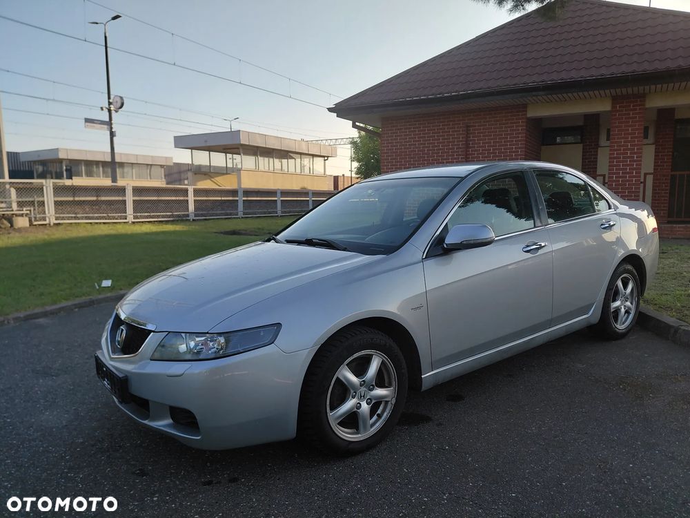 Honda Accord 2.0 i Executive - 8
