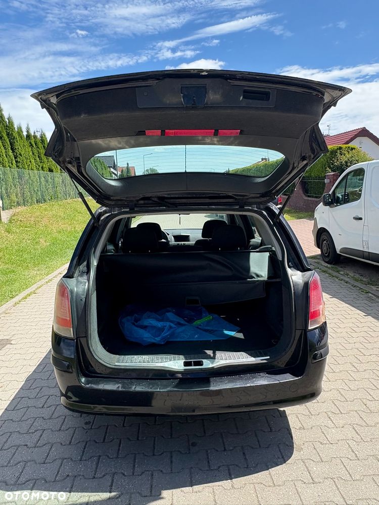 Opel Astra 1.9 CDTI Enjoy - 13