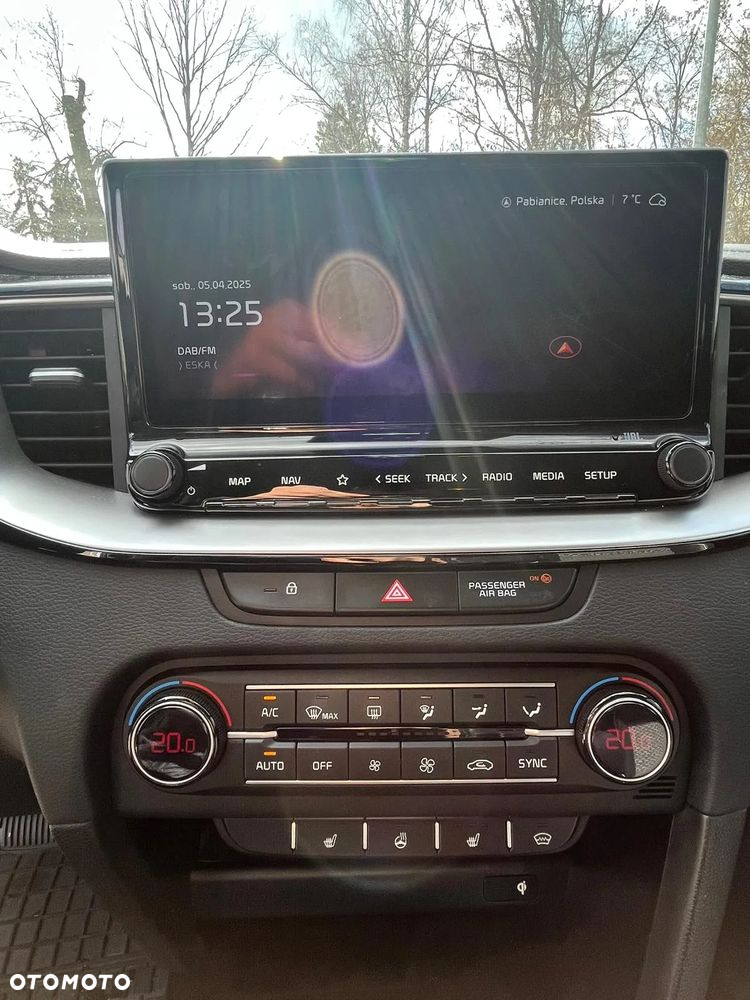 Kia XCeed 1.5 T-GDI Prestige Line DCT - 17