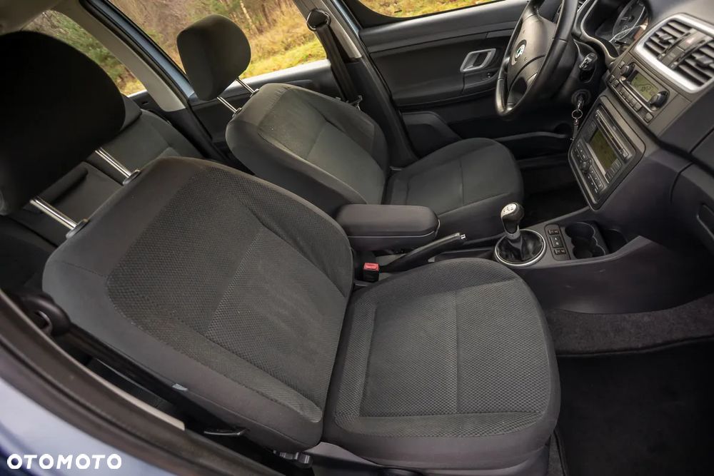 Skoda Roomster 1.4 MPI Ambition PLUS EDITION - 21