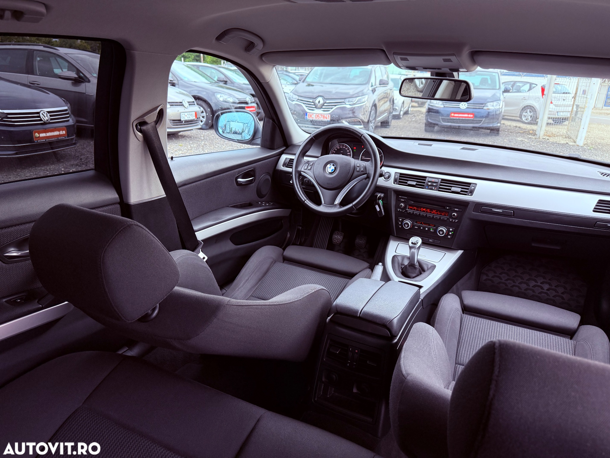 BMW Seria 3 320d - 16