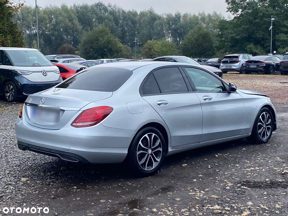 Mercedes-Benz Klasa C 200 (BlueTEC) d 7G-TRONIC - 11