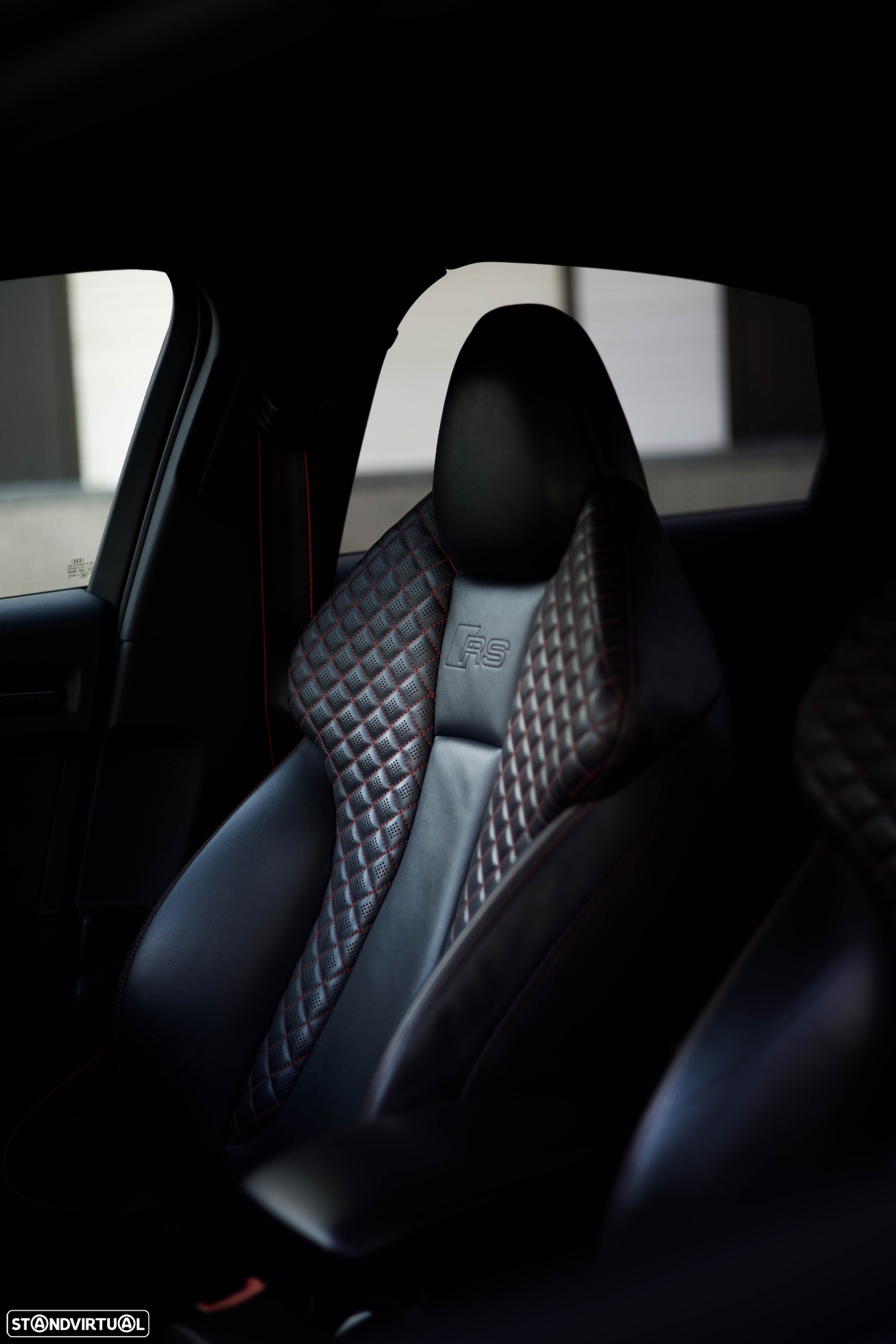 Audi RS3 Limousine 2.5 TFSI quattro S tronic - 14