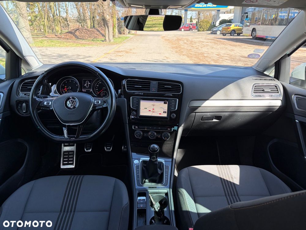 Volkswagen Golf 1.2 TSI BlueMotion Technology Allstar - 18