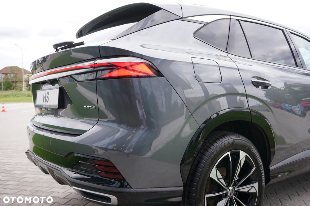 MG HS 1.5T HEV+ Exclusive - 10