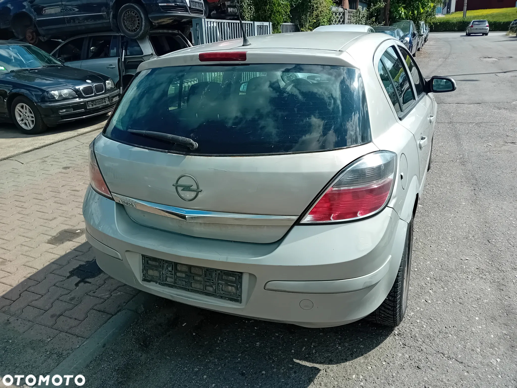 *OPEL ASTRA H* Samochód na części - 9