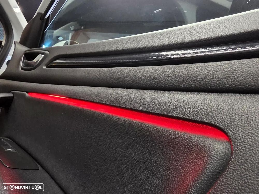 Renault Mégane Sport Tourer 1.5 Blue dCi R.S. Line — fotografia 16