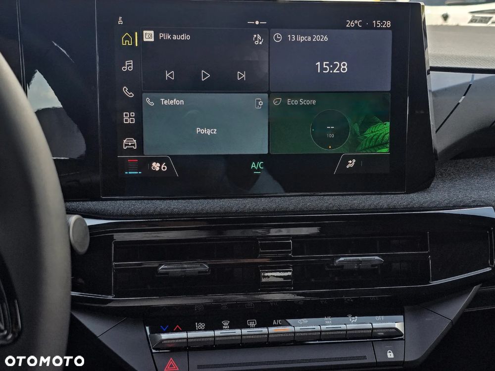 Renault Clio TCe 115 Evolution - 28