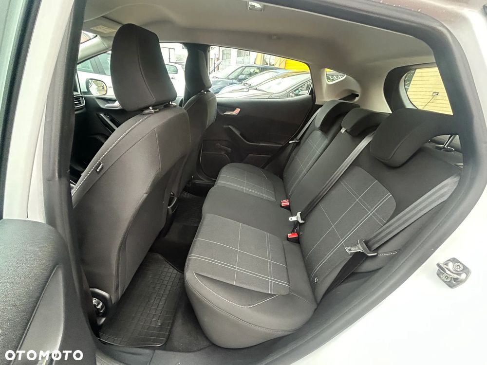 Ford Fiesta 1.1 S&S TREND - 12