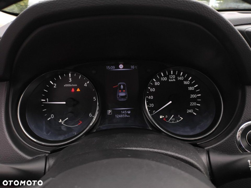 Nissan X-Trail - 14