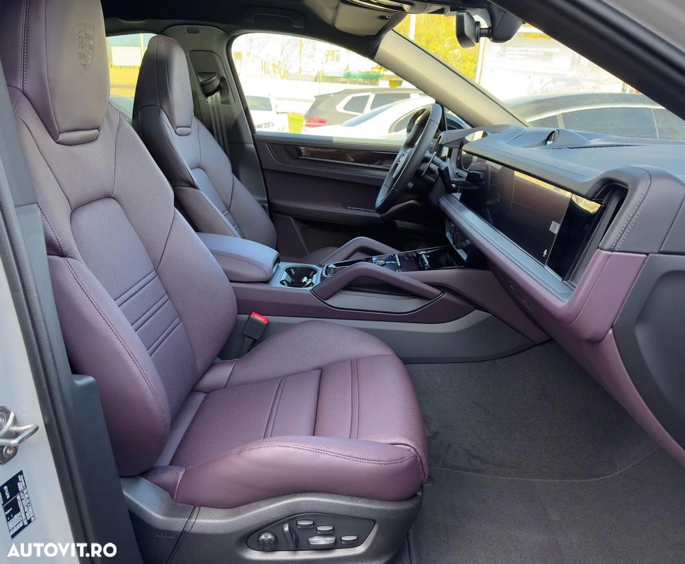 Porsche Cayenne E-Hybrid - 18